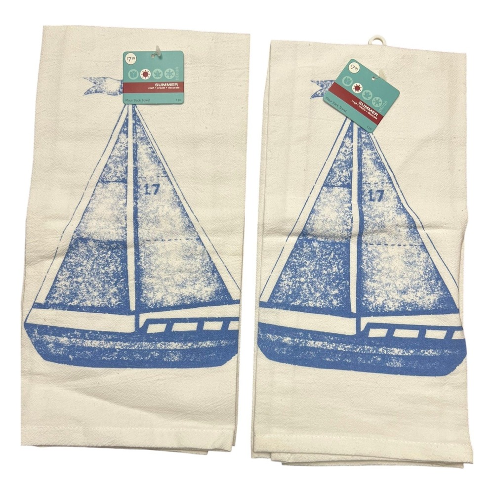 Jo-Ann Summer Flour Sack Towel Set of 2 White Blue Sailboat New NWT Coastal‎